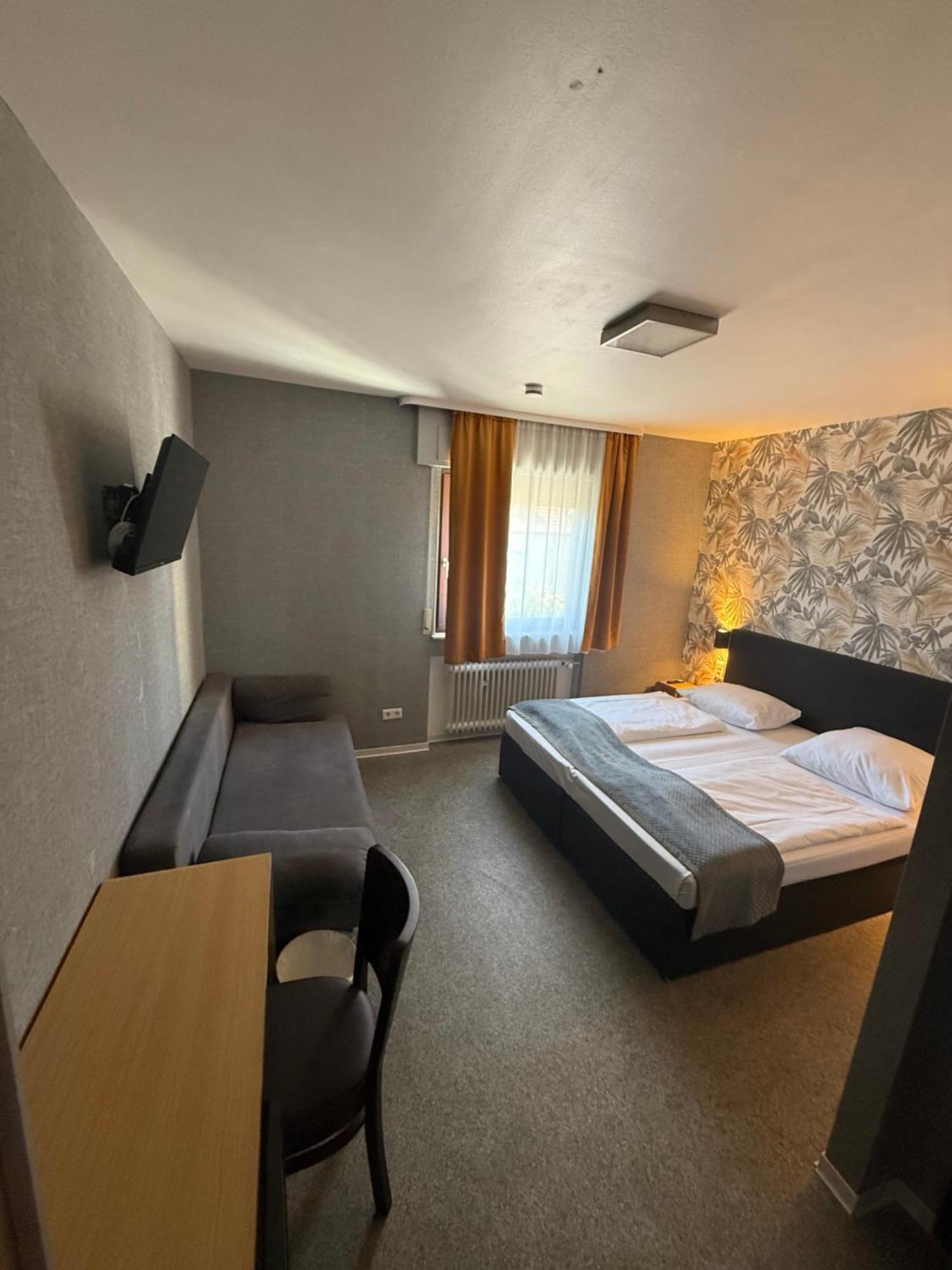 Parkhotel Lindenhof - Kostenlose Parkplaetze Оффенбах Экстерьер фото